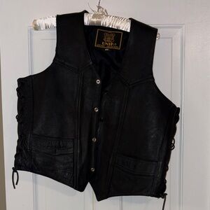 Unik Black Leather Vest with Side Lacing
